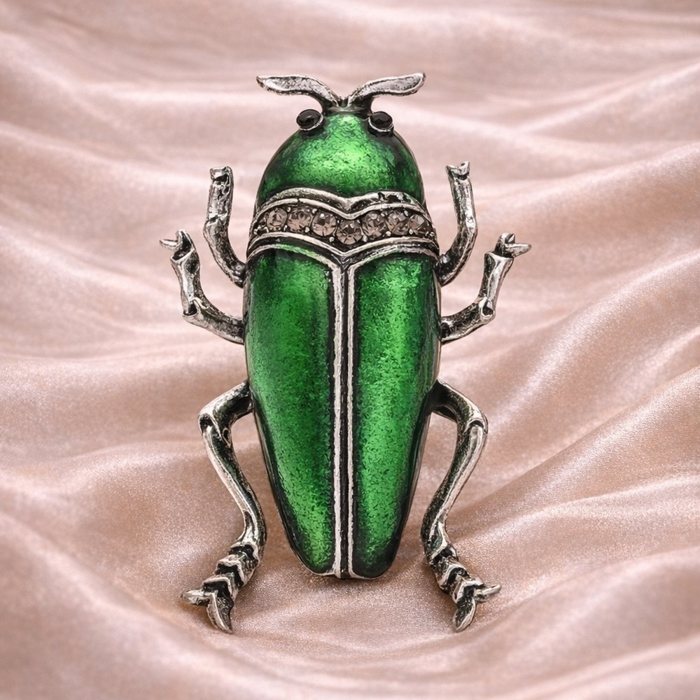 Green Beetle Reptile Brooch - Picture 3 of 4